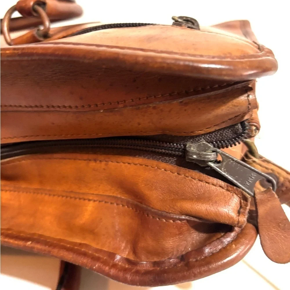 Vintage unisex Brown distressed Leather briefcase work travel Bag